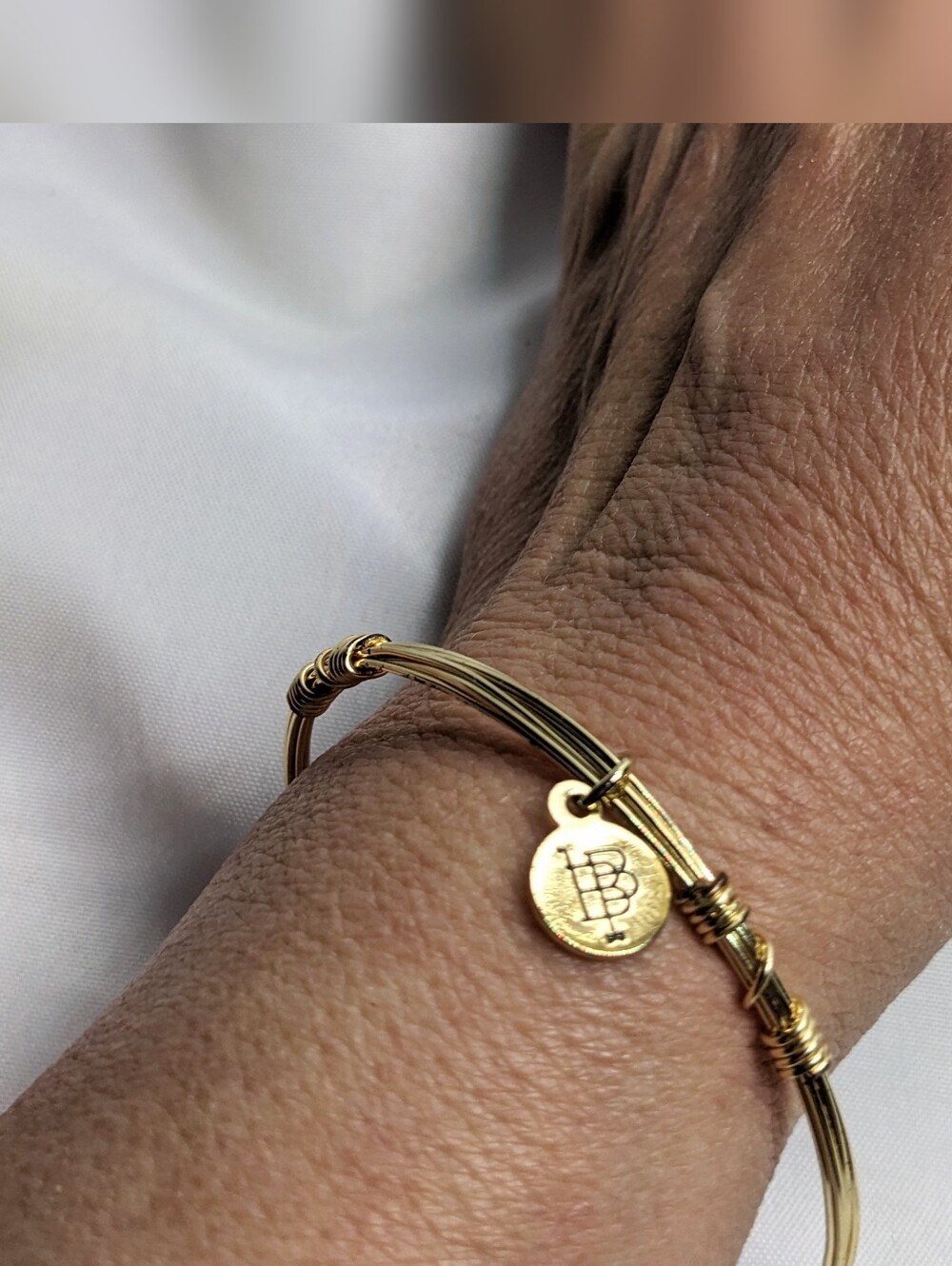 Bourbon And Bowties Single Stackable Gold-tone Bangle Bracelet, Wire Wrapped
